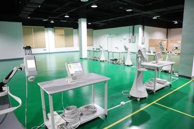 市人大常委會主任調研新區智能制造企業