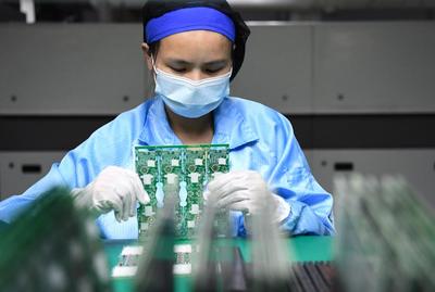 中國在防疫和復工平衡中維護全球供應鏈穩定