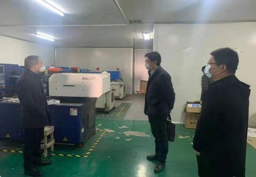 督查生產企業做好疫情防控工作